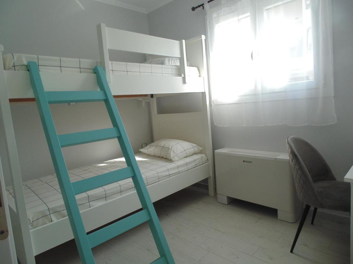 Peskena's Apartment Potamos  Bagian luar foto